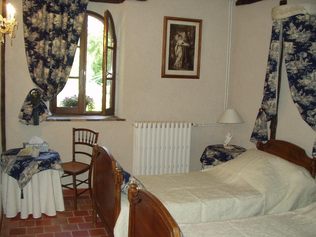 La Petite Ferme Bed & Breakfast Vouzeron ห้อง รูปภาพ