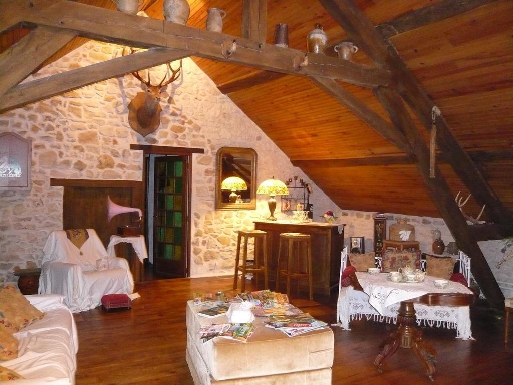 La Petite Ferme Bed & Breakfast Vouzeron ภายนอก รูปภาพ