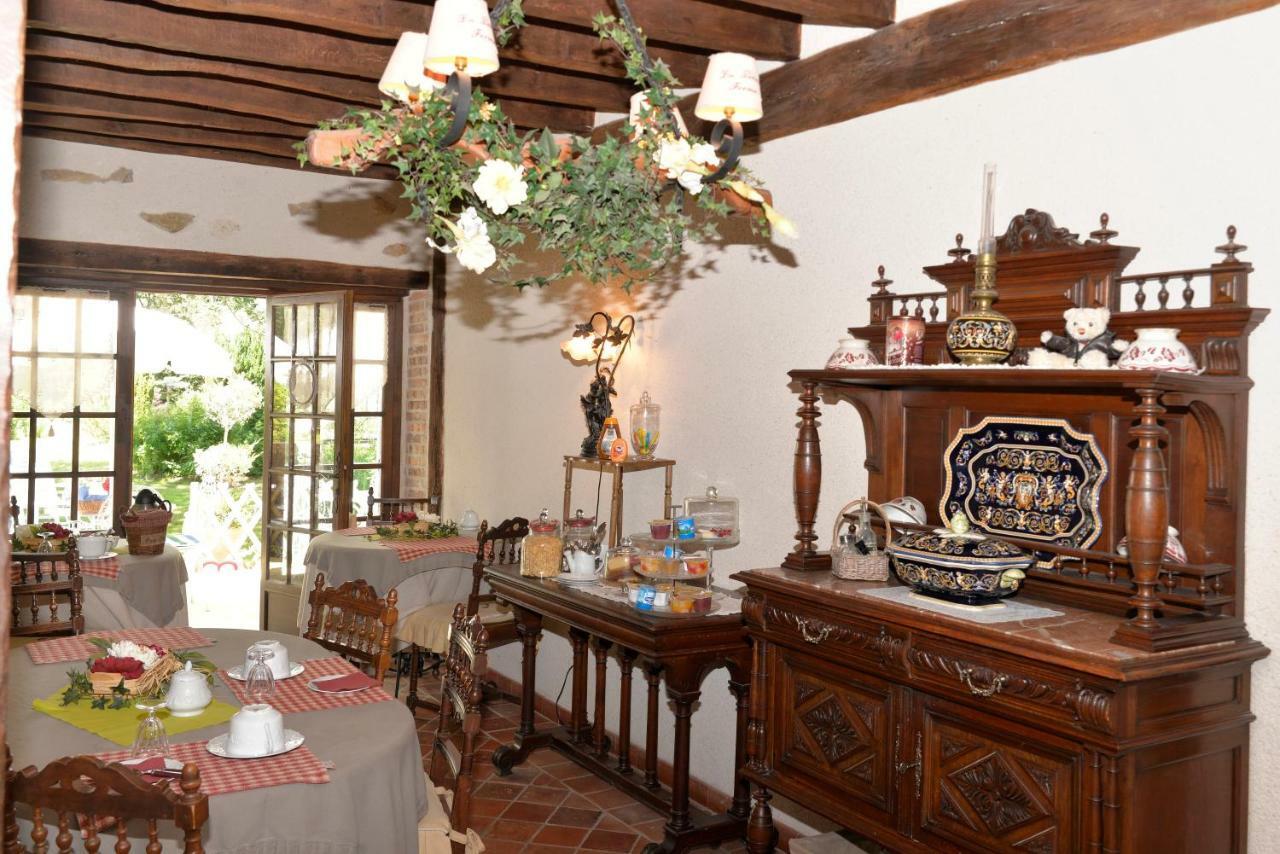 La Petite Ferme Bed & Breakfast Vouzeron ภายนอก รูปภาพ